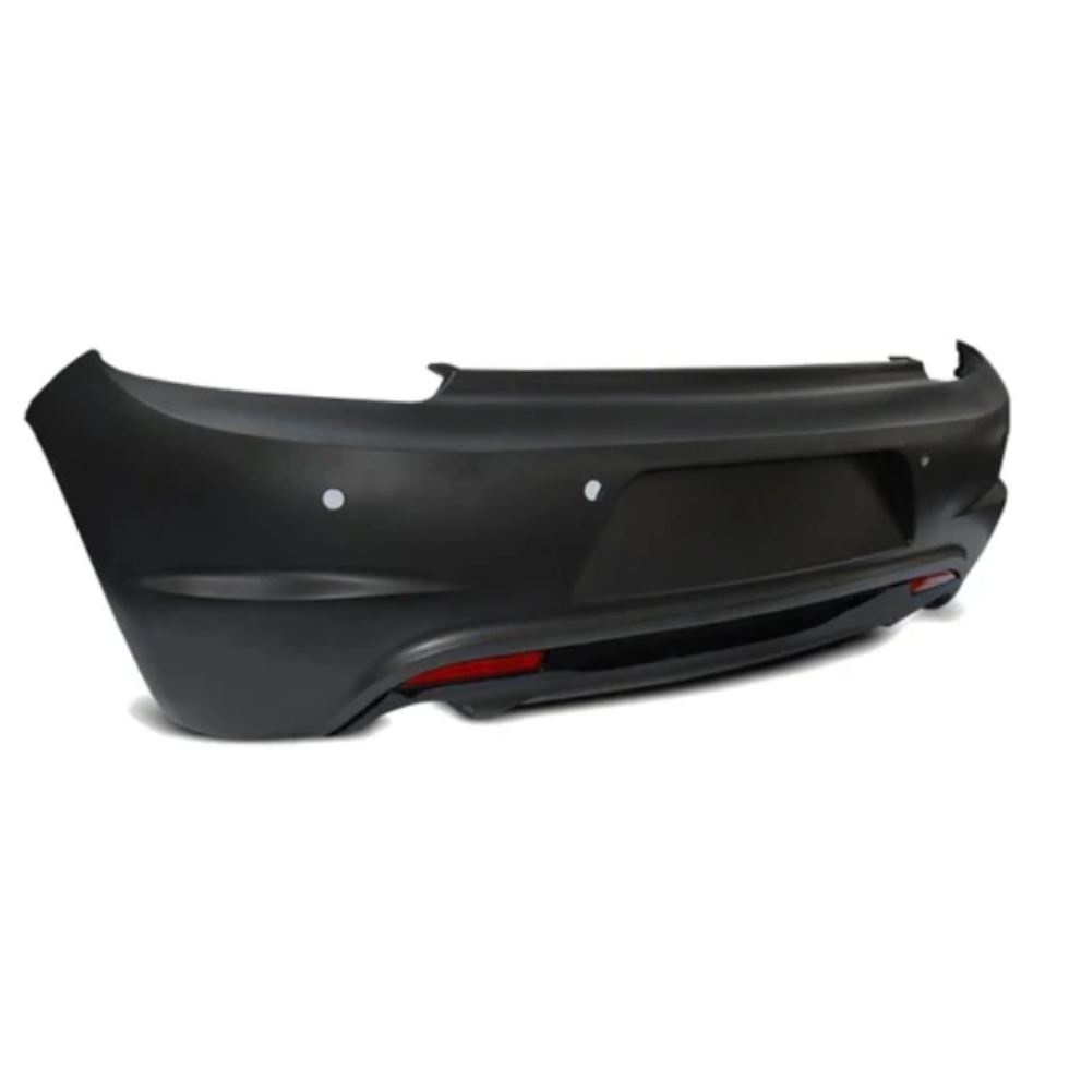 SCIROCCO F1 PARACHOQUE TRASERO LOOK R ( 2009-2015) CON DIFUSOR NEGRO BRILLANTE